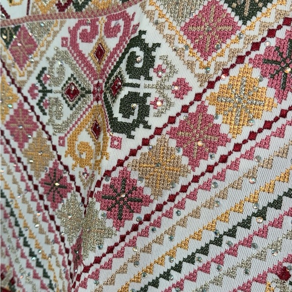 Thobe Size 6 -US SZ 18-20-22-24 White Red Embroidery Beaded Middle Eastern Dress - Picture 9 of 12